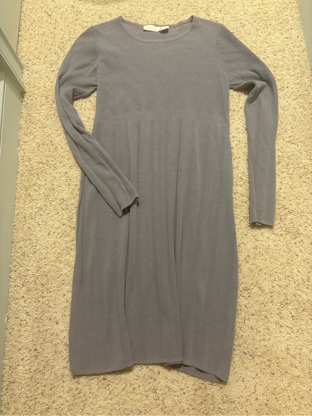 J. Jill Long Sleeve Knit Dress in Light Gray-Blue